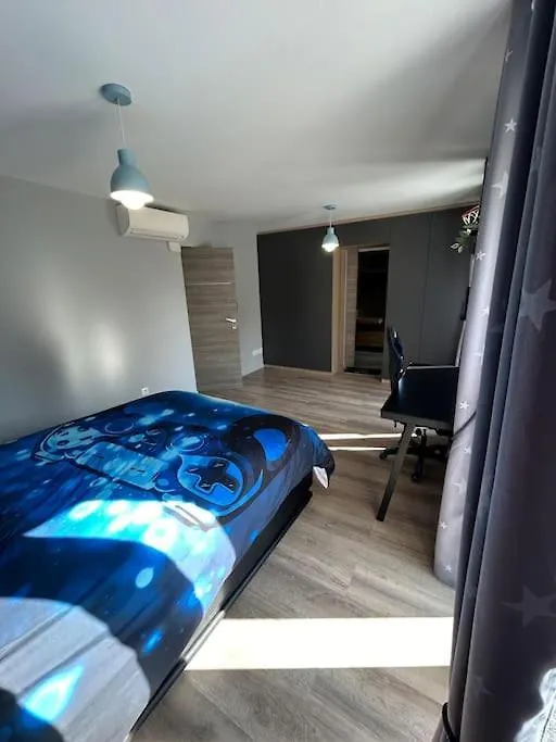 Villa Contemporaine Avec Lagon Sanary-sur-Mer